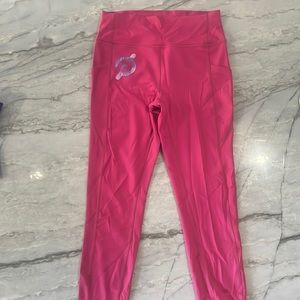 Peloton Ladies Capris work out pants
